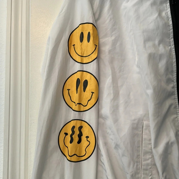 Orange Kiss Black and White Windbreaker Hooded Zip Up Smiley Face Size Small - Picture 2 of 7